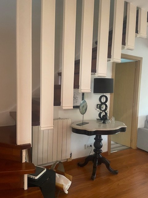 Single room in a house with garden
