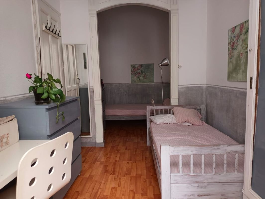 Encantadora habitación al lado del Palacio Real