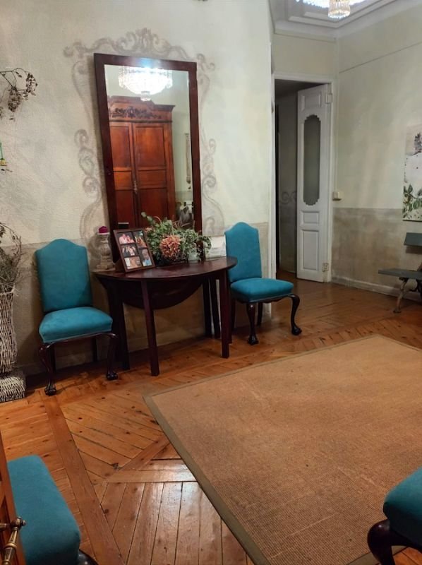 Encantadora habitación al lado del Palacio Real