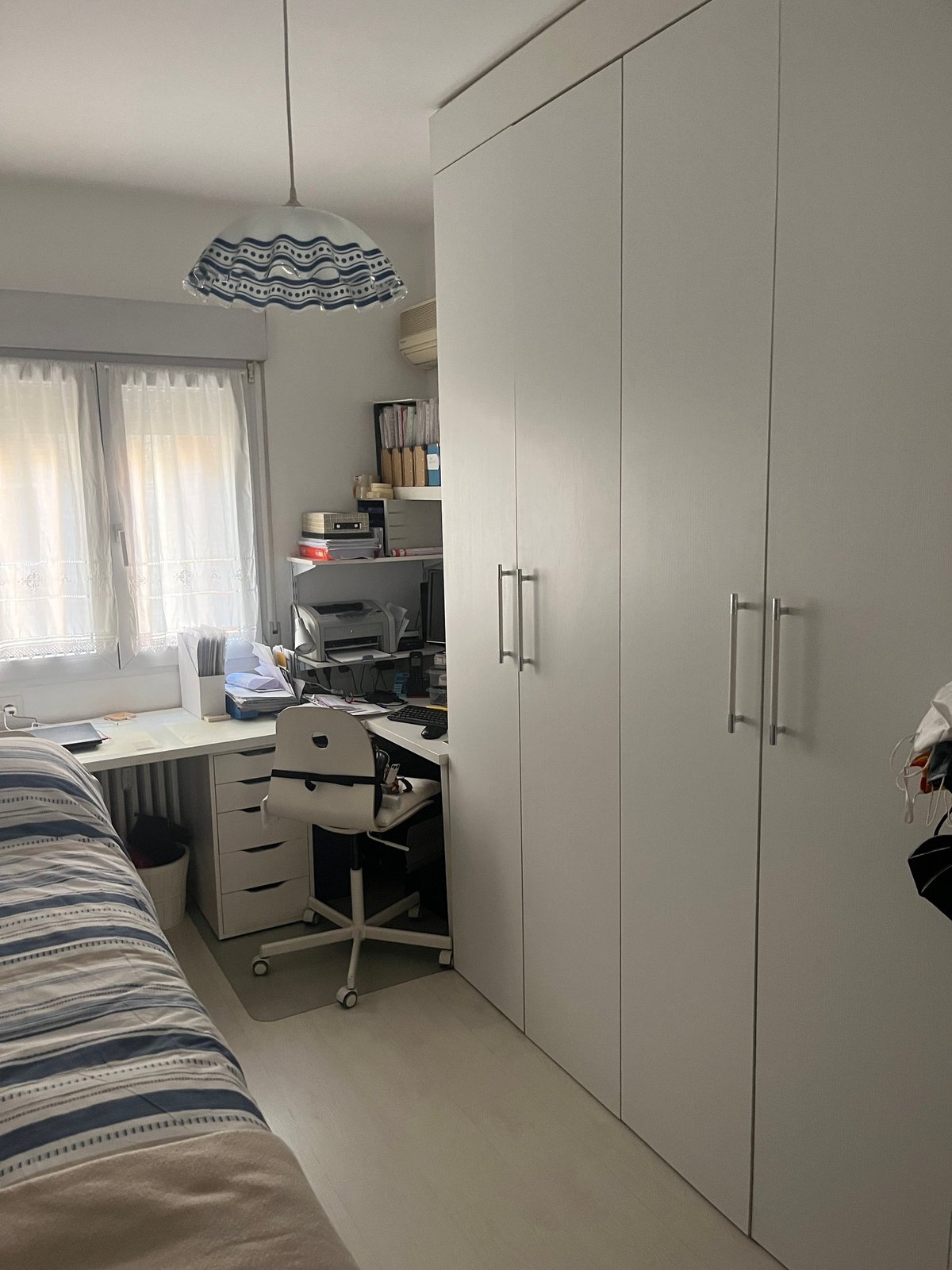 Habitación individual con baño propio en zona Avenida de América