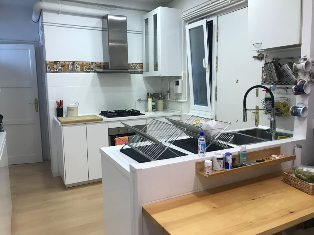 Habitación al lado del IE