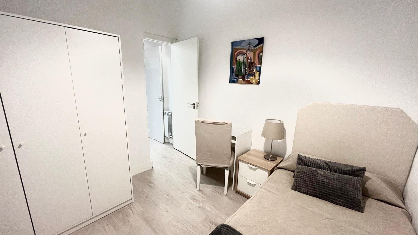 HABITACIÓN CON BAÑO PROPIO PARA USO PRIVADO, AMPLIA Y DE GRAN CALIDAD